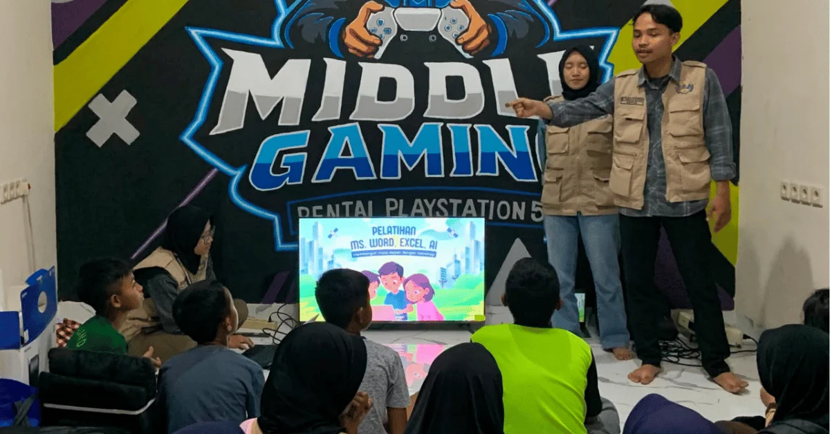KKN 138 Dharma Seva UIN Jakarta Tingkatkan Literasi Digital melalui Pelatihan Dasar Komputer bagi Siswa SD hingga SMA