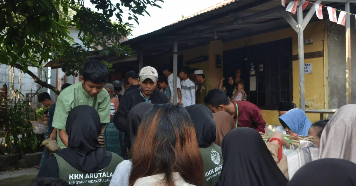Nyorog Bongsang di Ciomas, KKN Arutala 150 Belajar dari Kearifan Lokal Warga