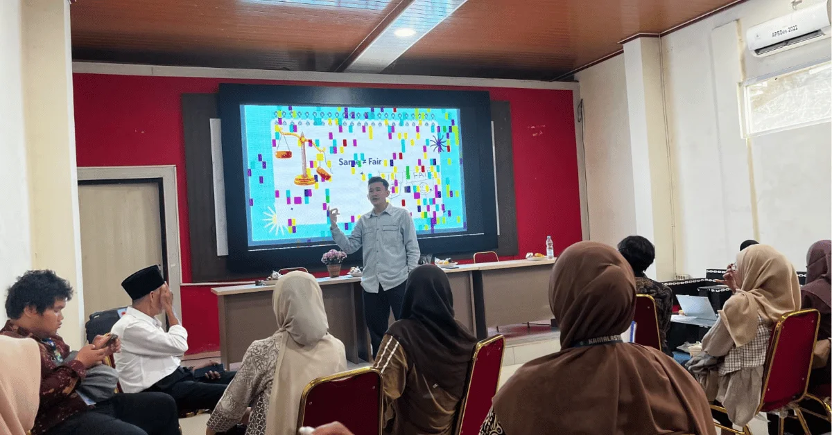 Tingkatkan Kompetensi Guru dalam Penilaian Pembelajaran, KKN Kamalastra Desa Bojong Kamal Selenggarakan Seminar ‘How to Implement Authentic Assessment’