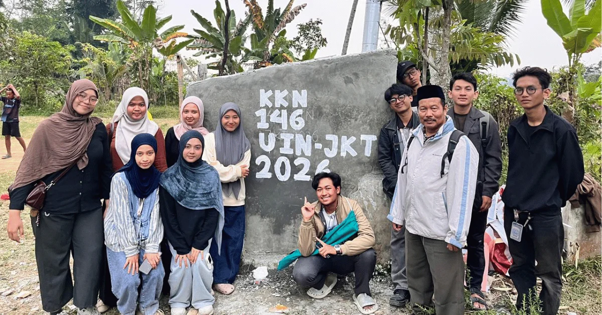 KKN 146 Astaviora UIN Jakarta Bangun Rocket Stove untuk Dukung Pengelolaan Sampah Minim Polusi di RW 07 Cibitung Kulon