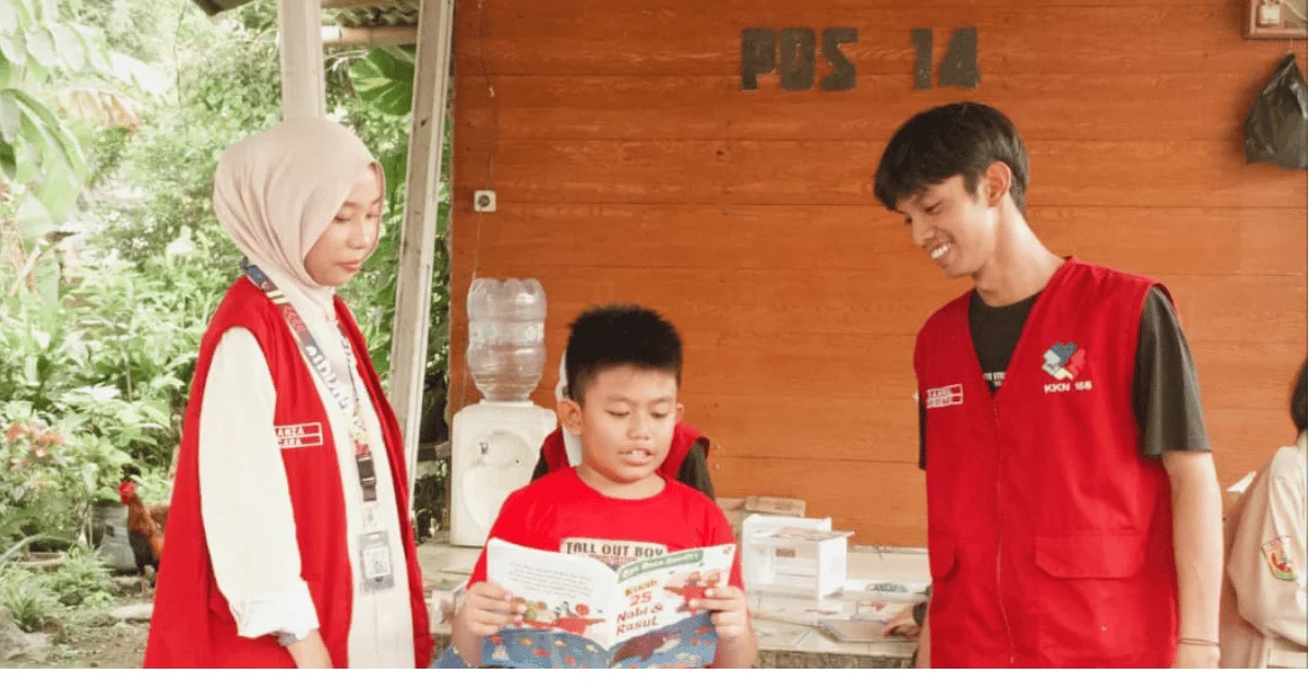 KKN 155 Siddhayatra UIN Jakarta Hadirkan Taman Bermain Edukatif bagi Anak-Anak Desa Cemplang