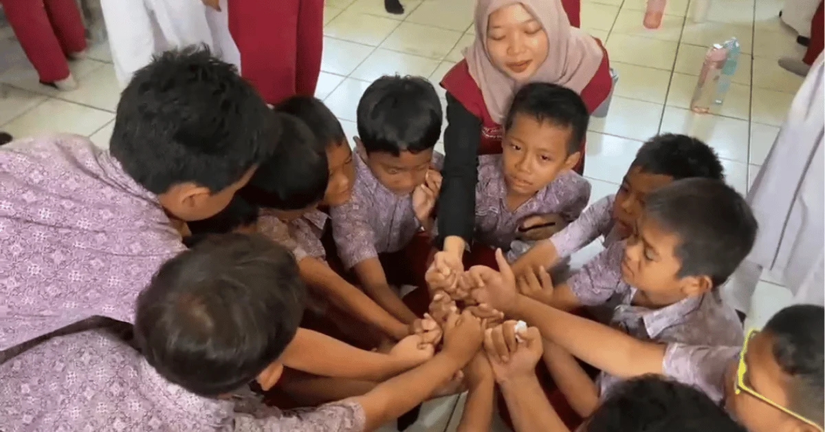 KKN 152 Abdi Muda UIN Jakarta Edukasi Siswa SDN 02 Kota Batu tentang Bahaya Bullying