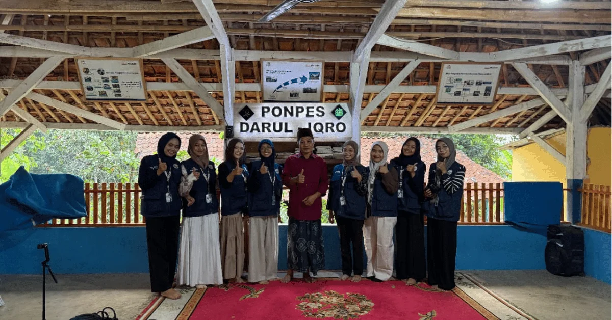 KKN 215 Janaseva UIN Jakarta Publikasikan Potensi Usaha Pondok Pesantren Darul Iqro